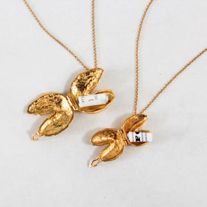 Signature and Medium Fortune Cookie Locket Gift Set - Gold